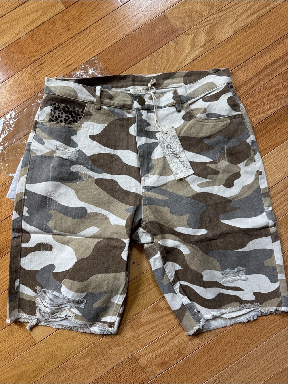 Ladies Camo Distressed Cotton Shorts - Neutral Camo